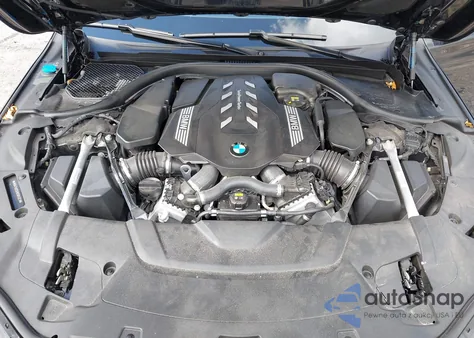 2022 BMW 750 I xDrive из США, поврежденный, VIN WBA7U2C02NCG91323